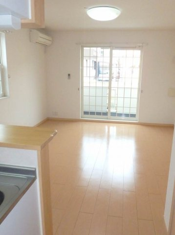 サニー　エム・エの居間・リビング