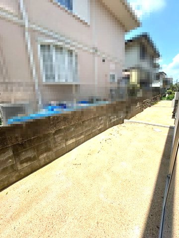 三木市緑が丘町中第１－3号棟の庭