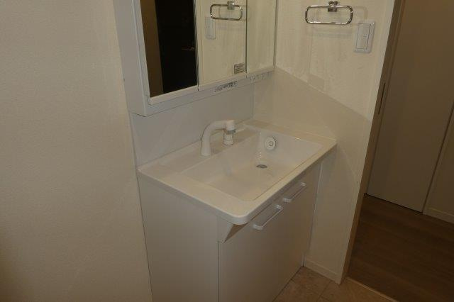 ソナーレの独立洗面台|洗髪洗面化粧台