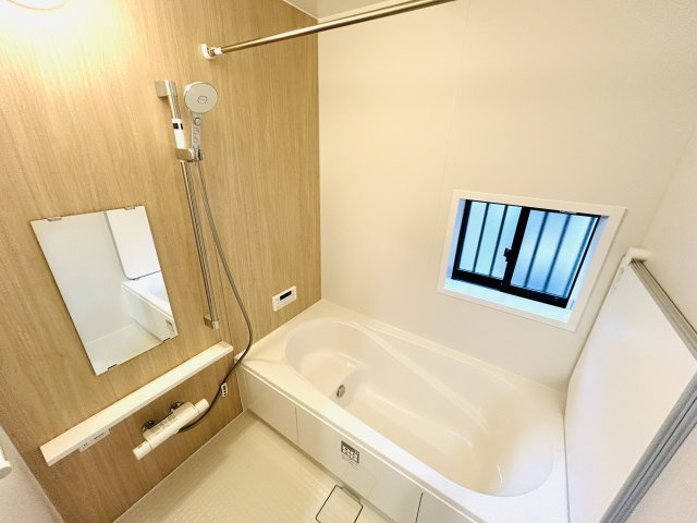 千葉市稲毛区穴川２丁目全３棟【現地販売会】の浴室