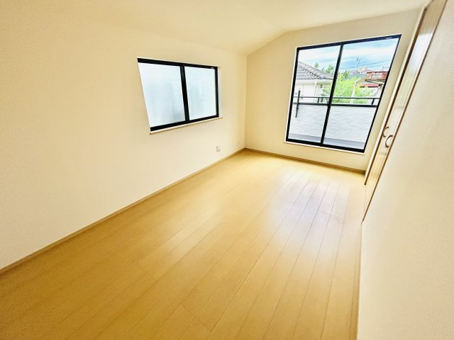 千葉市稲毛区穴川２丁目全３棟【現地販売会】の洋室