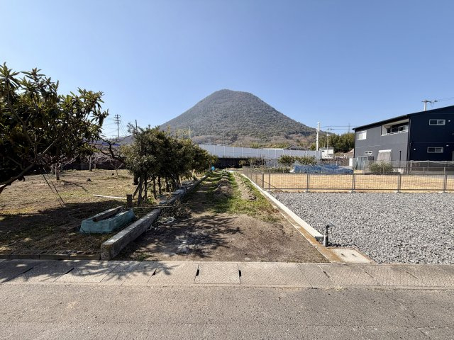 丸亀市飯山町　売土地（北）の外観