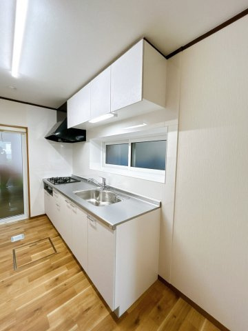 八戸市根城7丁目　のキッチン