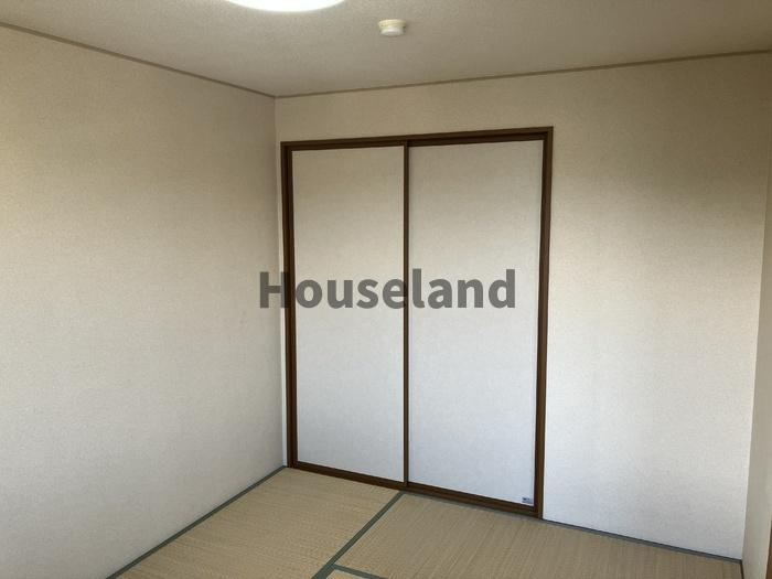 ファースト西浜の和室