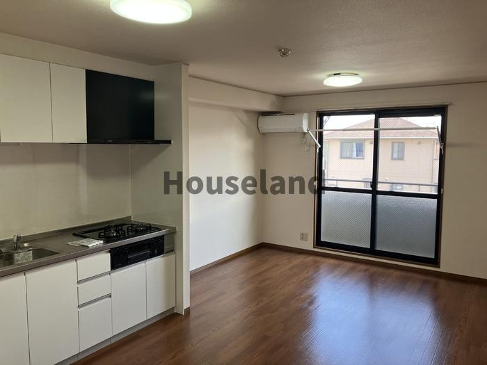 ファースト西浜の居間・リビング