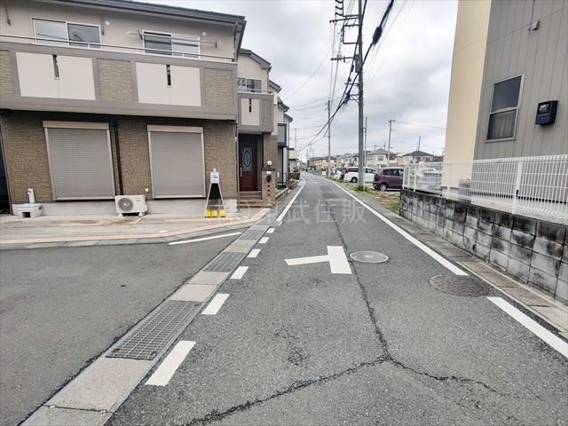 【前面道路含む現地写真】 | 坂戸市関間 | 閑静な住宅地です
