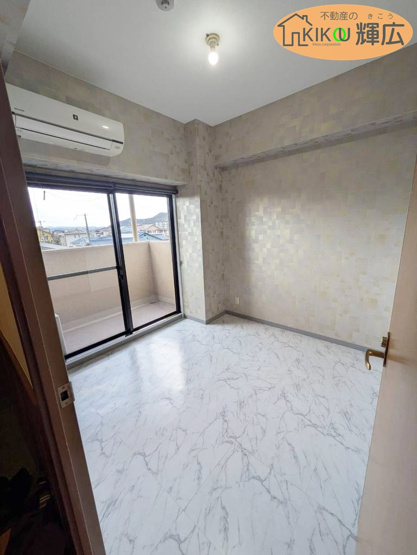 【洋室】 | メゾンドール姫路英賀保　3階