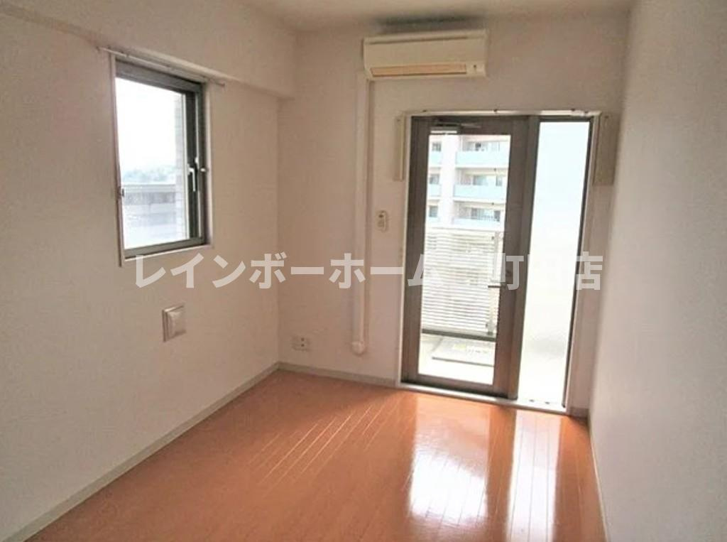 イーストガーデンリバーサイド町田※初期費用分割後払いサービス利用可能物件の居間・リビング