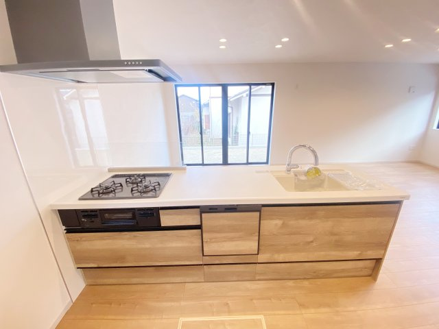 『八王子市新築戸建て』八王子市めじろ台3-25-3【仲介手数料無料】　１５期のキッチン|～仲介手数料無料☆八王子ひなた不動産～八王子市めじろ台　新築戸建て