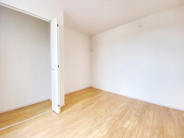 『八王子市新築戸建て』八王子市めじろ台3-25-3【仲介手数料無料】　１５期の収納|～仲介手数料無料☆八王子ひなた不動産～八王子市めじろ台　新築戸建て