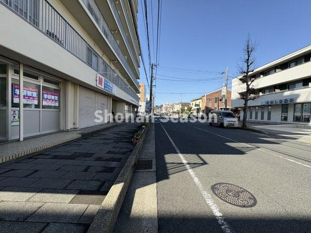 【周辺】 | ショッピングモールや医療機関、教育施設が揃い、暮らしやすく人気のエリアです。
