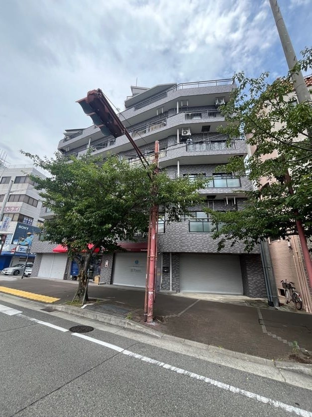 メゾン板宿の外観