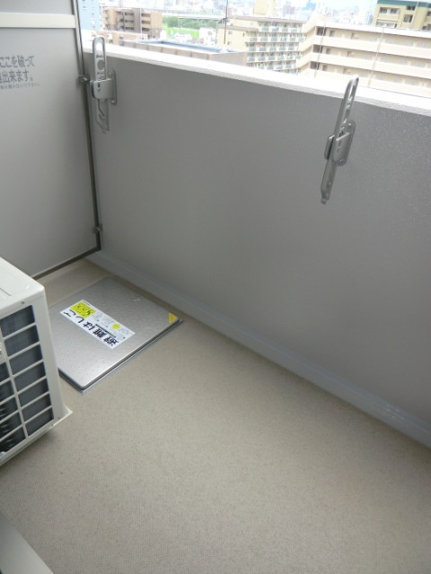 エスリード新大阪SOUTHのバルコニー