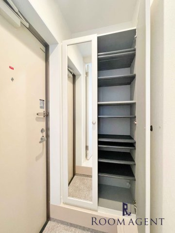 ハーモニーテラス御器所の玄関