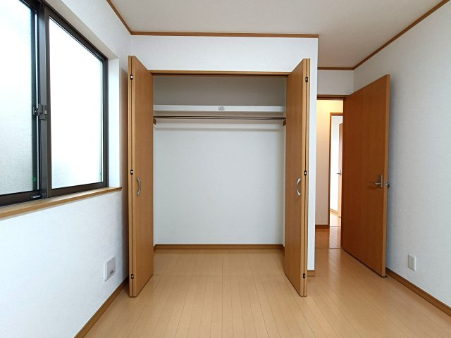 三郷市　早稲田8丁目　中古戸建の収納|大きなものも収納できそうです