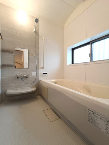 三郷市　早稲田8丁目　中古戸建の浴室|日々の疲れを癒すお風呂です