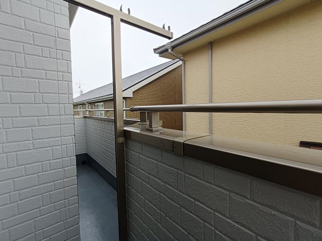 三郷市　早稲田8丁目　中古戸建のバルコニー|開放的で明るい空間を演出してくれるバルコニーです