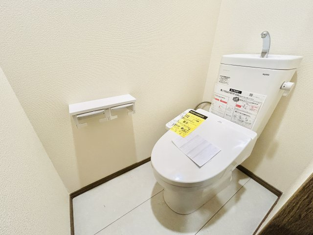 千葉市稲毛区穴川２丁目全３棟【現地販売会】のトイレ