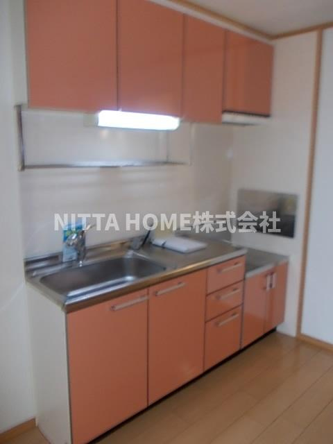 モダンクリスタルのキッチン|ガスコンロ設置可能ですよ(*^-^*)