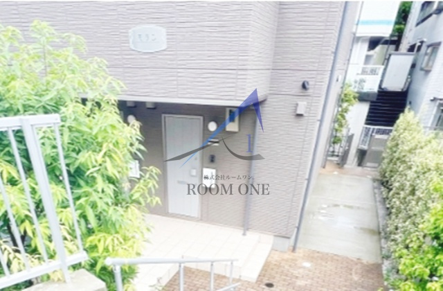 モランのエントランス|エントランスです。