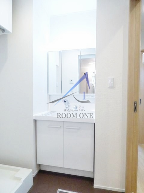 モランの洗面所|独立洗面台です。