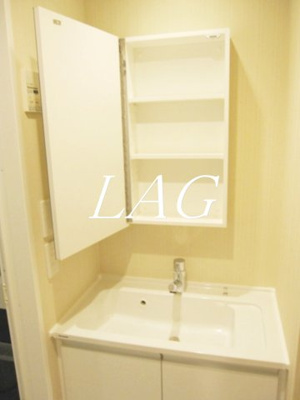 【洗面所】 | プレール・ドゥーク中野江原町 | 洗面台です。