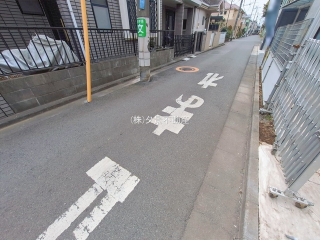 《仲介手数料無料》練馬区春日町４丁目新築一戸建てインフィーア