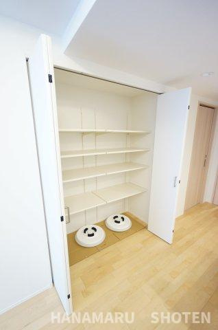 グランシーナ蘇我ザ・プレミアムの洋室|＊当日ご案内可＊ご希望の物件まとめてご案内！弊社が掲載していない物件でもOK♪お気軽にご相談ください ♪お電話でのお問合わせがスムーズ♪