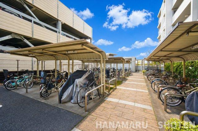 グランシーナ蘇我ザ・プレミアムの駐輪場