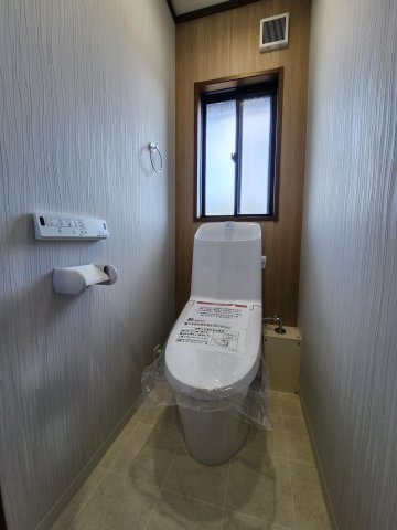 【トイレ】 | アトムセレクト　八千代市村上中古戸建 | 2階トイレ新品です