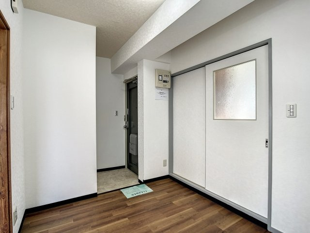 小林ビルの居間・リビング|使いやすいリビングです