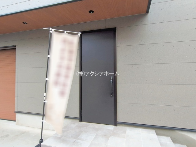 所沢市花園4丁目・全2棟　新築一戸建　2号棟の玄関|2026年2月26日撮影