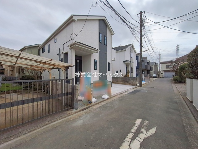 練馬区西大泉4丁目　高耐震×高耐久×高性能　全1棟の前面道路含む現地写真