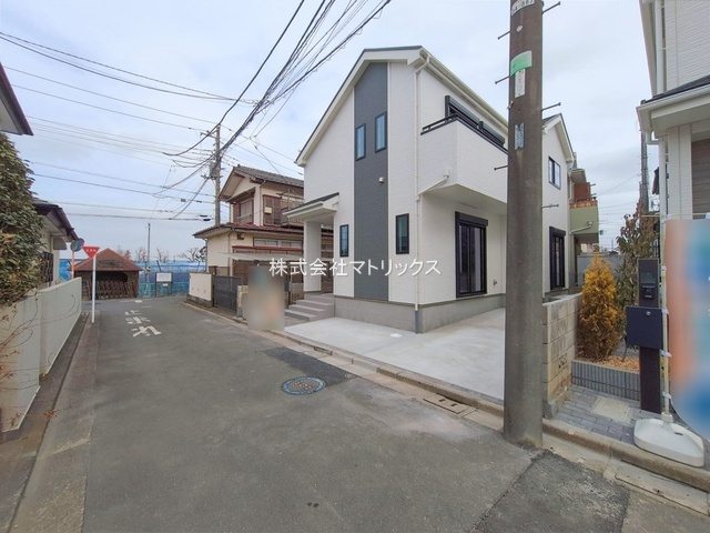 練馬区西大泉4丁目　高耐震×高耐久×高性能　全1棟の前面道路含む現地写真