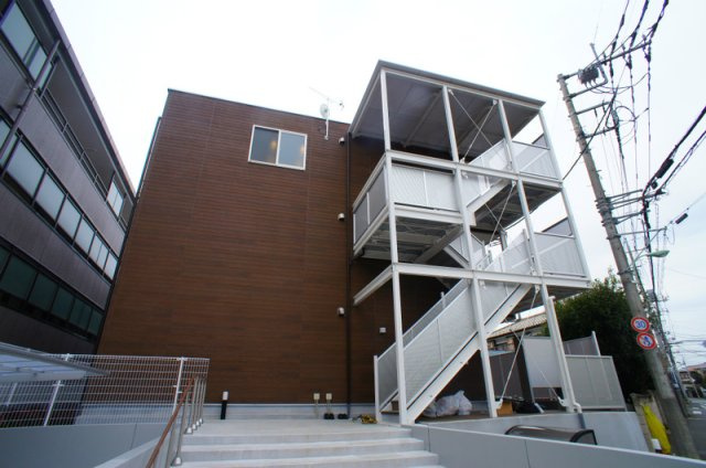 リブリ・シャン.ハイツ 与野本町の外観|おしゃれな外観です