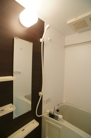 リブリ・シャン.ハイツ 与野本町の浴室|きれいなお風呂です