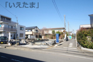【外観】 | 【仲介手数料無料！！】日野市神明3丁目　新築戸建て（全2棟）2号棟　6780万円 | 令和８年２月２１日撮影　建築中