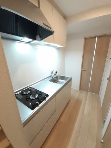 ヒルサイドハウスⅢのキッチン|きれいなキッチンです