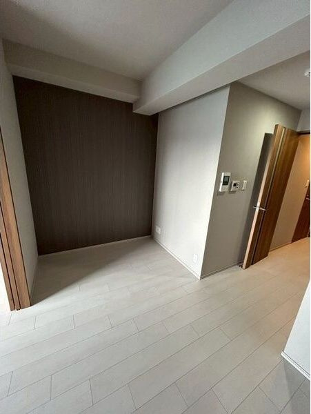 スプランディッド新大阪EASTの洋室