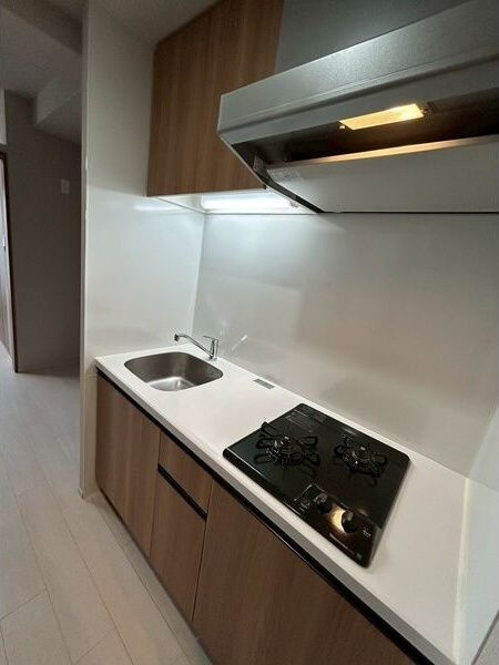 スプランディッド新大阪EASTのキッチン