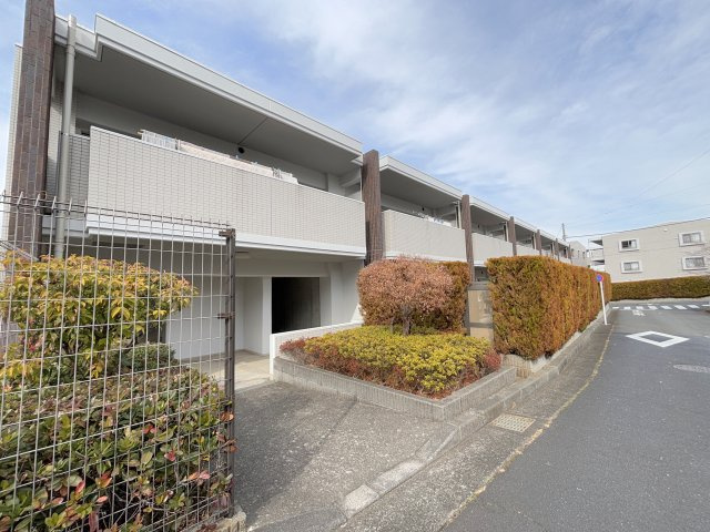 サングレイス京王堀之内コートCの画像