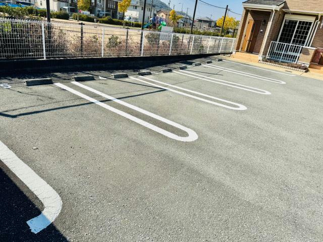 上の森ハウスの駐車場