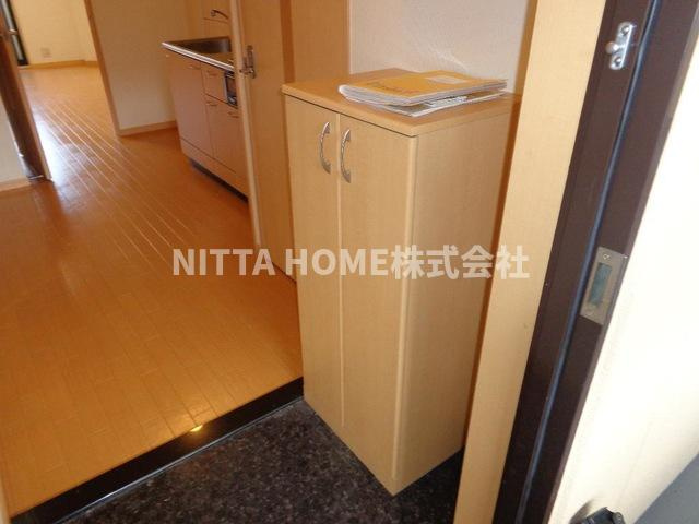 ヴァンベール　いそうの玄関|シューズボックス付きで靴の整理整頓も◎