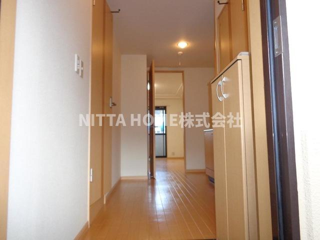 ヴァンベール　いそうの玄関|玄関も十分なスペースです!(^^)!