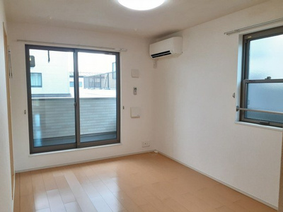 【居間・リビング】 | メゾン・プラシード