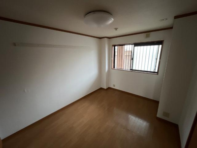 【内装】 | グランド・ソレイユ | 洋室