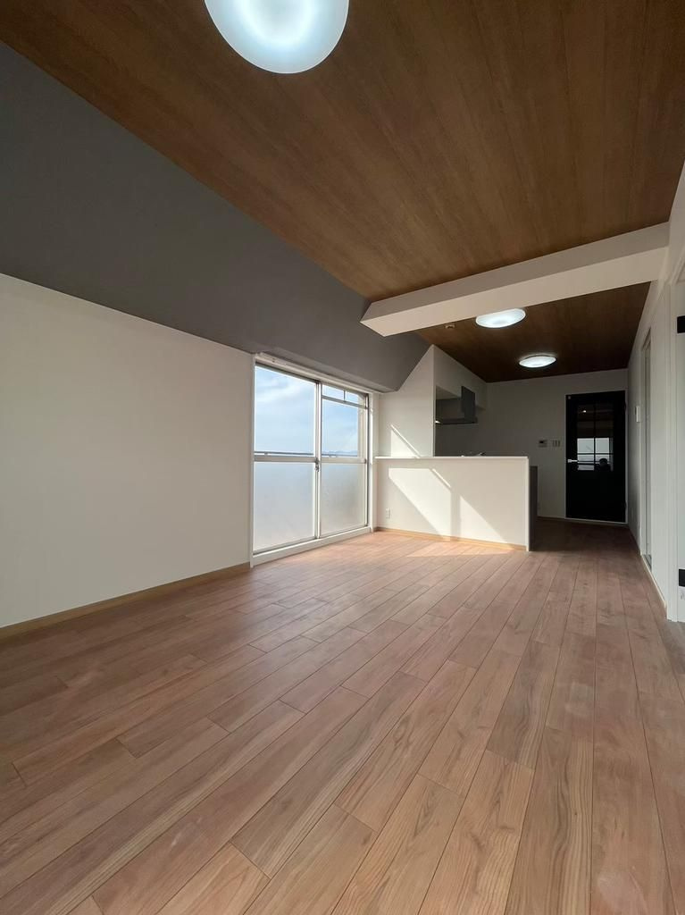 朝日プラザ寝屋川の居間・リビング