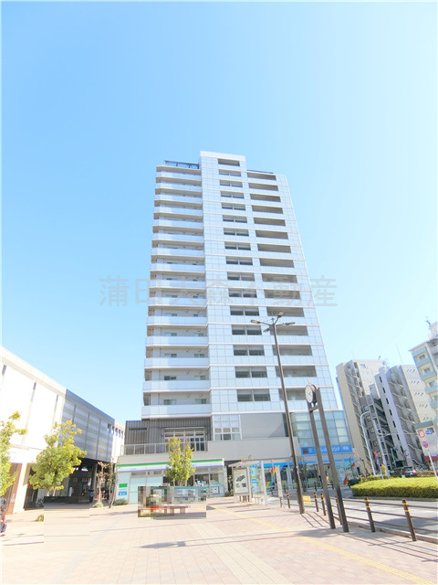 ステーションツインタワーズ糀谷フロントウエストの外観