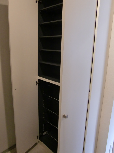 クレールメゾン多摩川の玄関