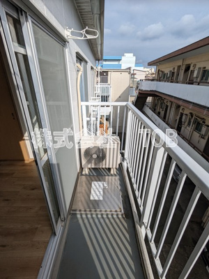 【バルコニー】 | ニューカレード